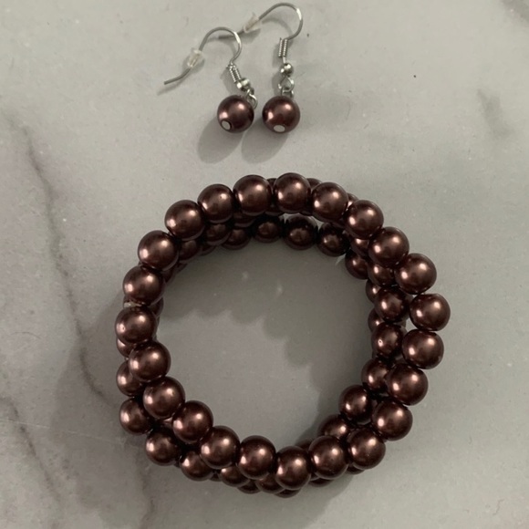 Jewelry - Bronze Pearl Glass Bead Three Bracelet Earring Set